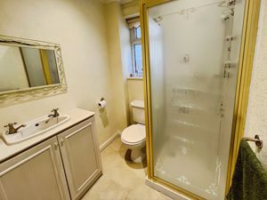 En suite- click for photo gallery